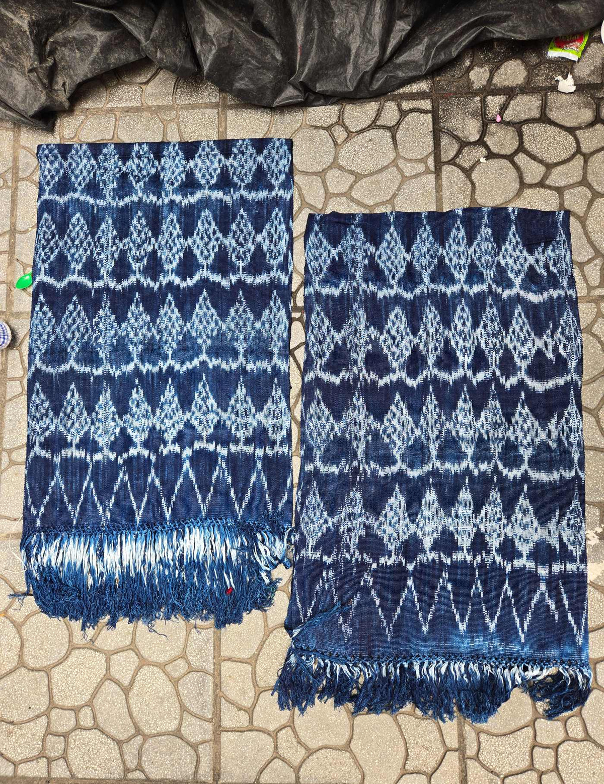 2 x indigo Tzutes from San Juan La Laguna San juan laguna Tzute #10-232