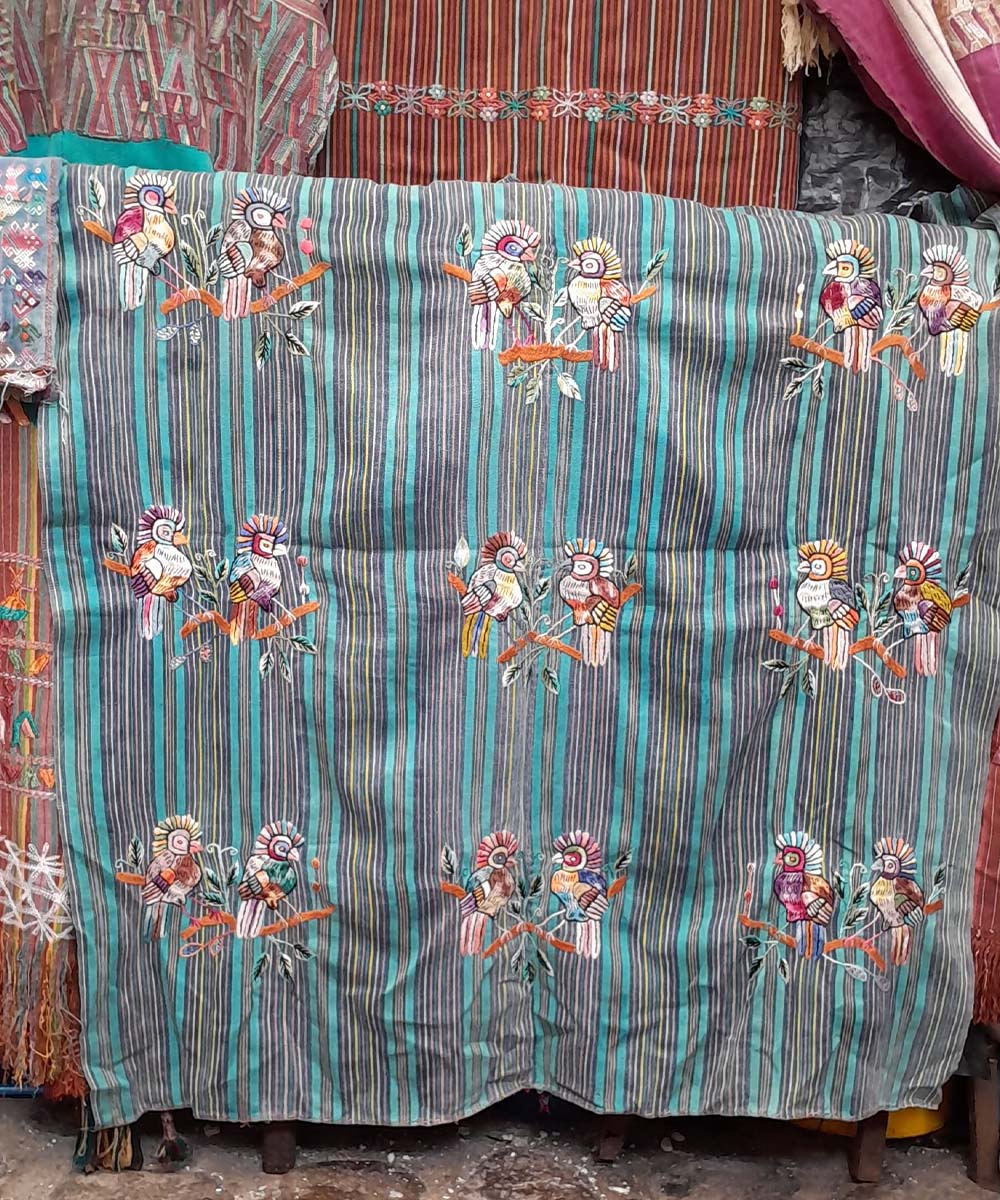 Guatemalan huipil - vintage textile