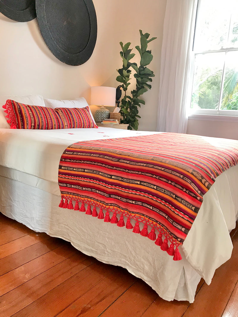Guatemalan textile bedding set