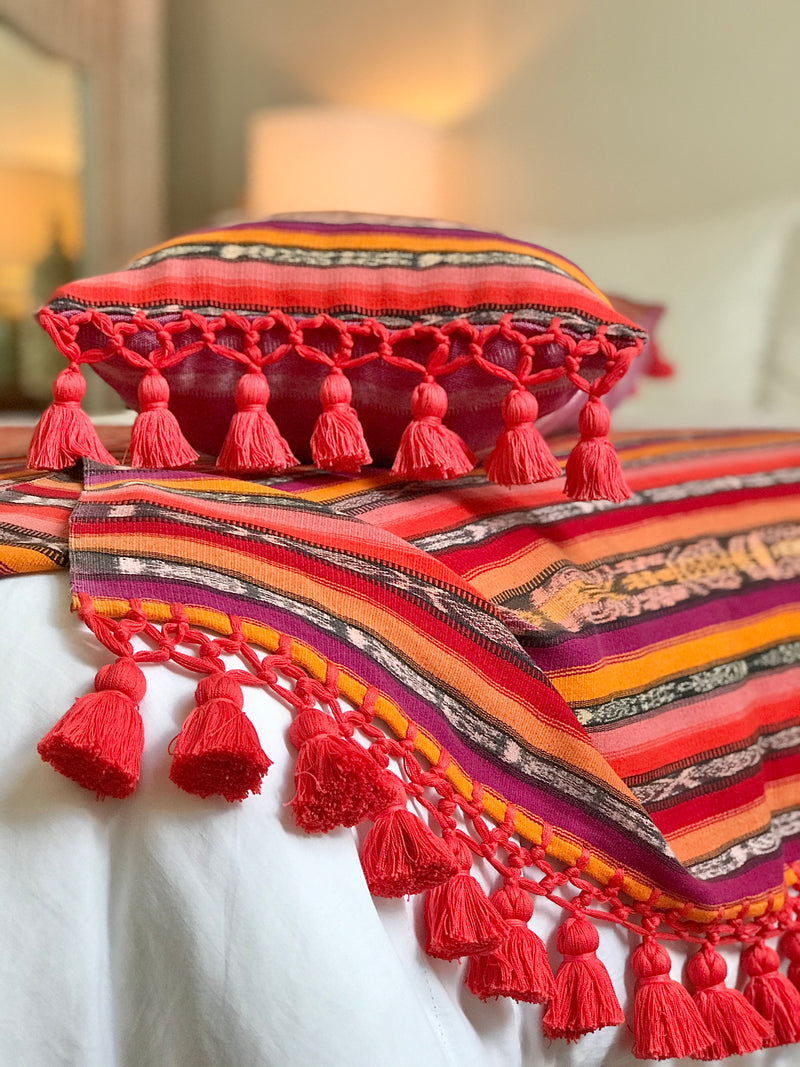Guatemalan textile bedding set