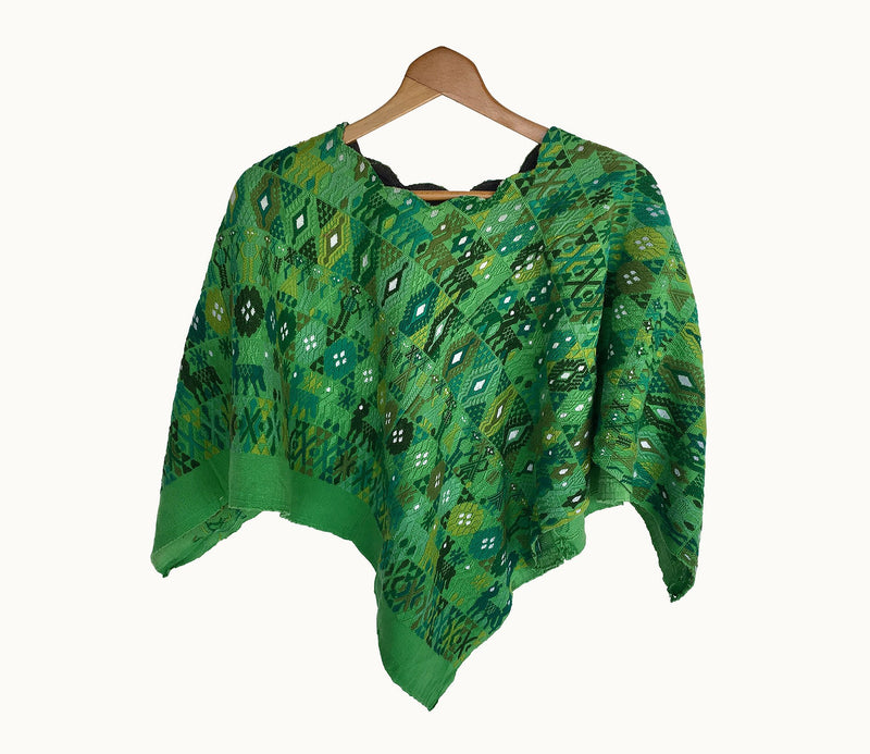 Guatemalan textiles, huipil - Lamour Artisans