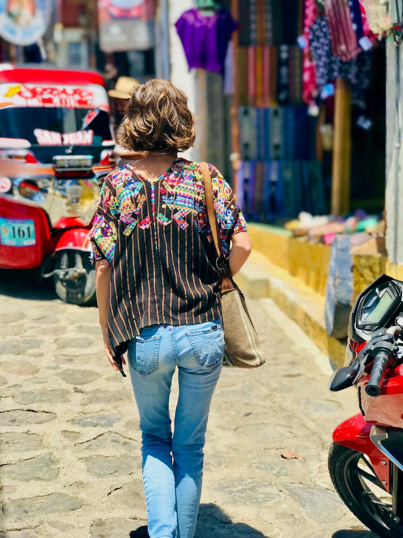 Guatemalan textiles, huipil - Lamour Artisans