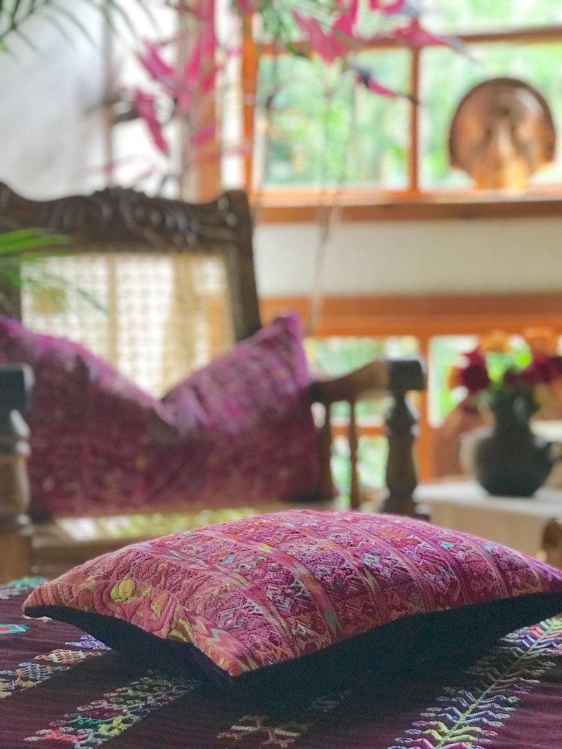 Guatemalan textiles, huipil pillow - Lamour Artisans