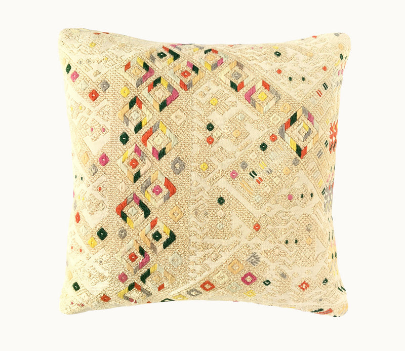 Guatemalan textiles, huipil pillow - Lamour Artisans