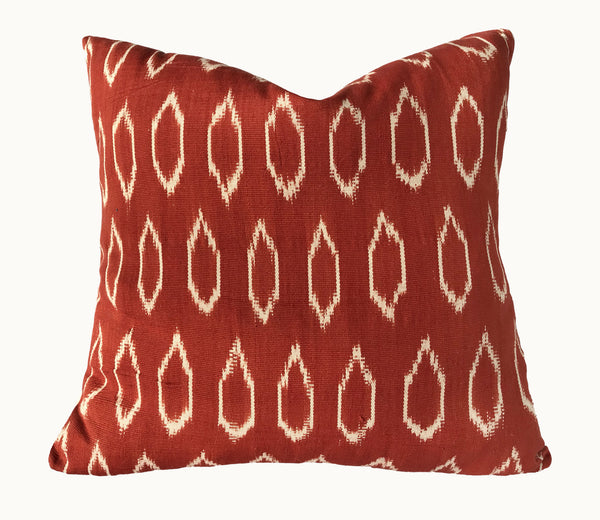 Guatemalan textiles, ikat pillow - Lamour Artisans