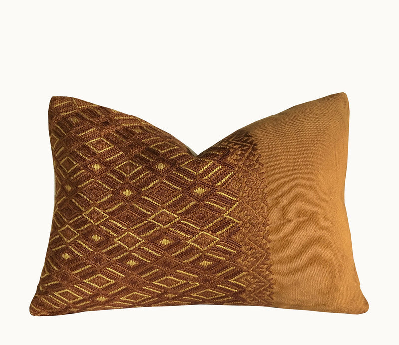 Guatemalan textiles, huipil pillow - Lamour Artisans